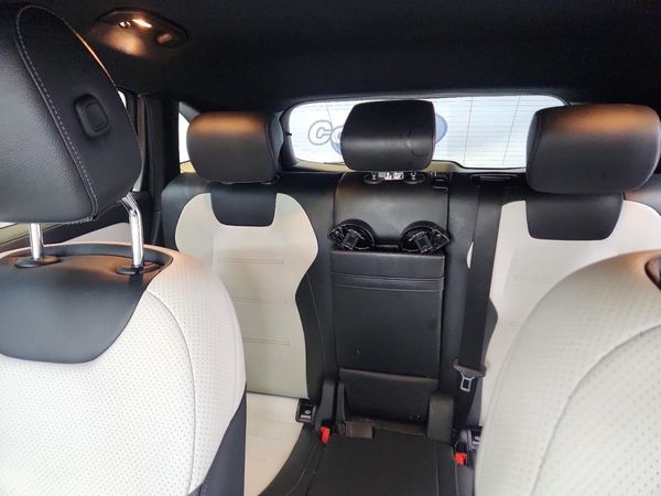 2021 MERCEDES-BENZ GLA GLA250