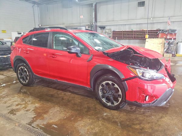 2021 SUBARU CROSSTREK Premium+ES+BSD — Passenger 3/4