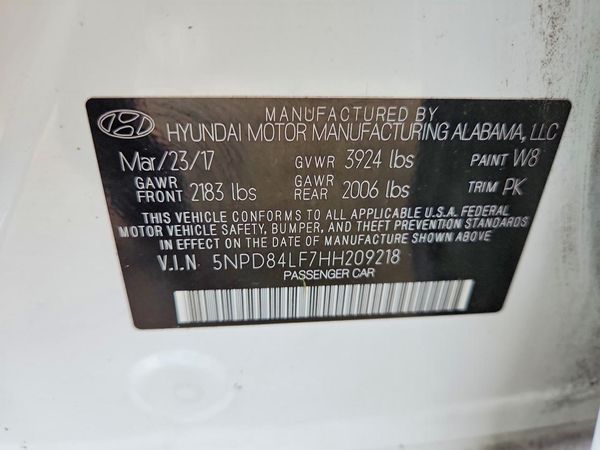 2017 HYUNDAI ELANTRA