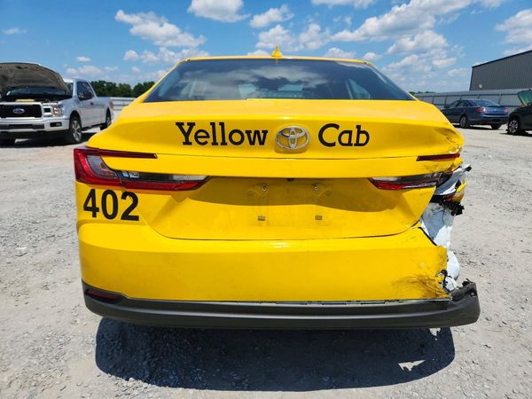 2026 TOYOTA CAMRY