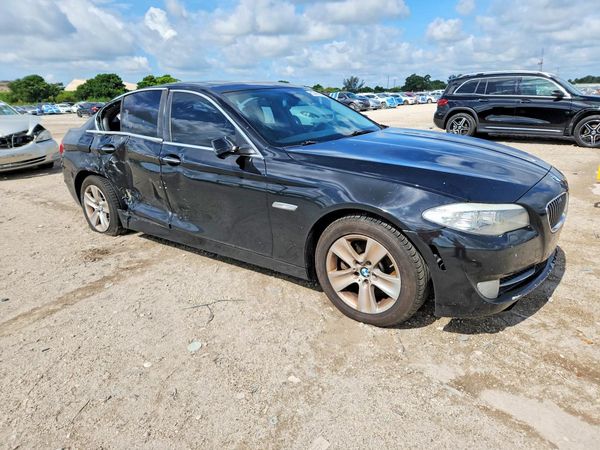 2013 BMW 528