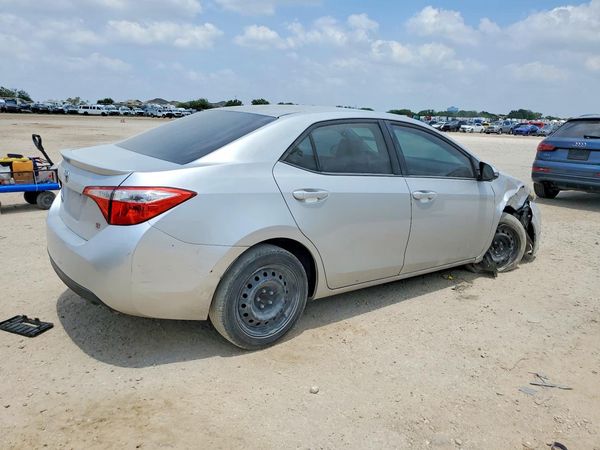 2015 TOYOTA COROLLA