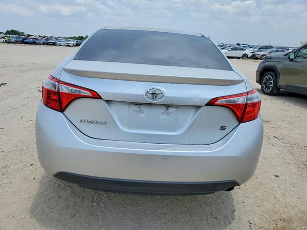 2015 TOYOTA COROLLA
