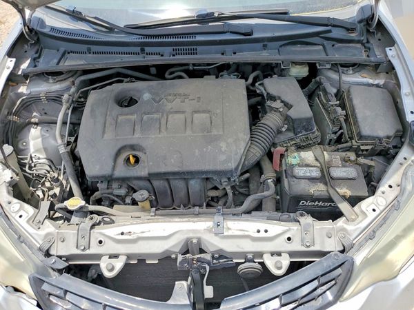 2015 TOYOTA COROLLA