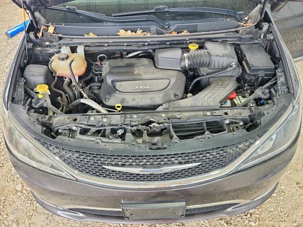 2017 CHRYSLER PACIFICA Touring L