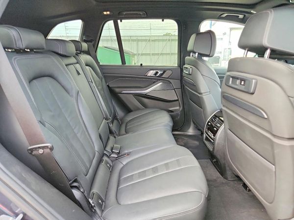 2021 BMW X5