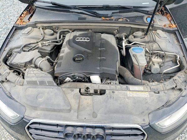 2015 AUDI A4 quattro Premium
