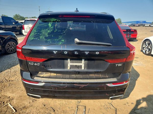 2021 VOLVO XC60 Inscription