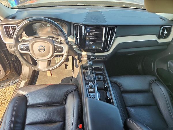 2021 VOLVO XC60 Inscription