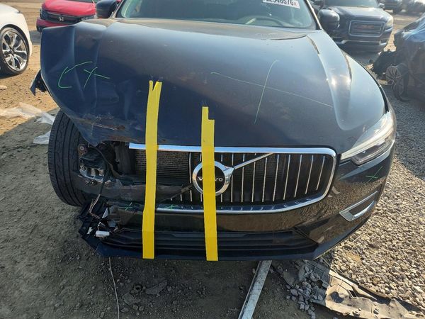 2021 VOLVO XC60 Inscription