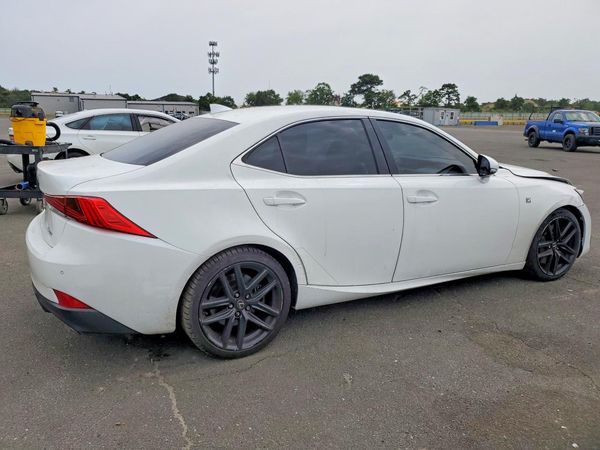 2018 LEXUS IS 300