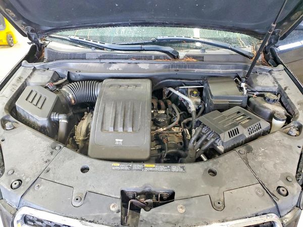 2014 CHEVROLET EQUINOX 1LT — Engine bay