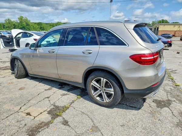 2019 MERCEDES-BENZ GLC GLC 300-4M