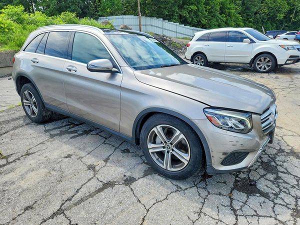 2019 MERCEDES-BENZ GLC GLC 300-4M