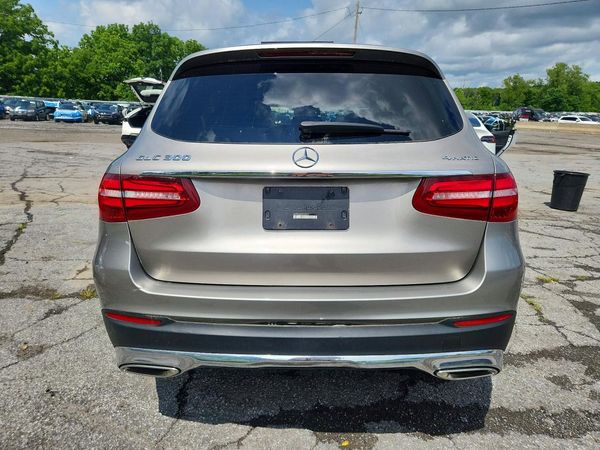 2019 MERCEDES-BENZ GLC GLC 300-4M