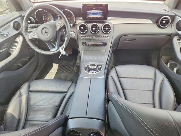 2019 MERCEDES-BENZ GLC GLC 300-4M