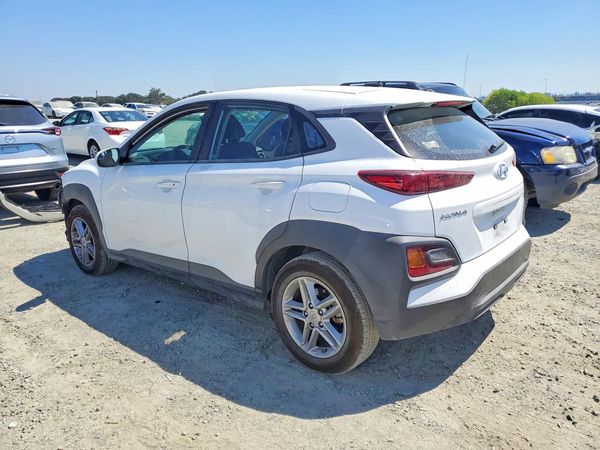 2021 HYUNDAI KONA SE