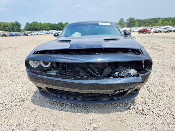 2017 DODGE CHALLENGER