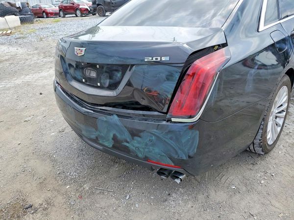 2017 CADILLAC CT6 Premium Luxury (PHEV)