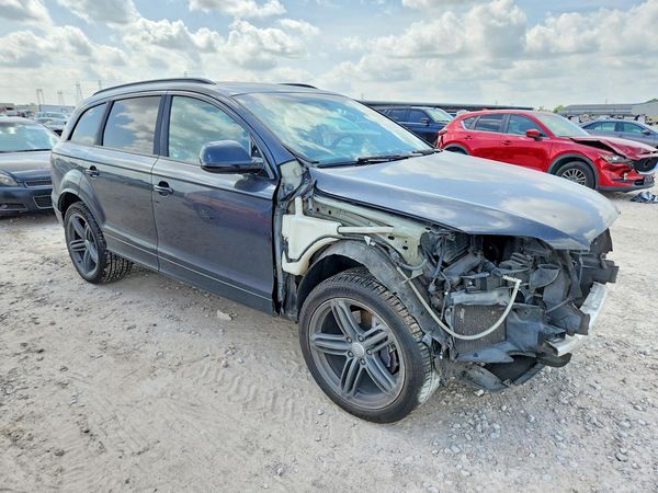 2015 AUDI Q7