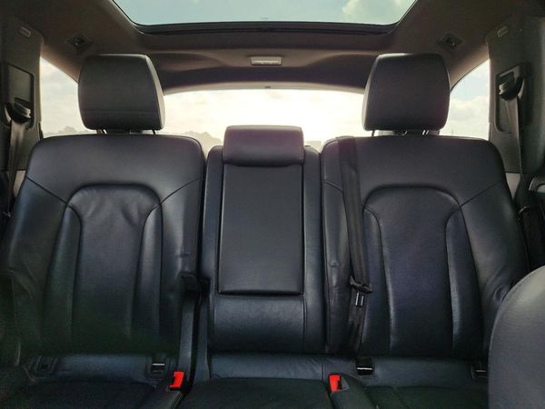 2015 AUDI Q7