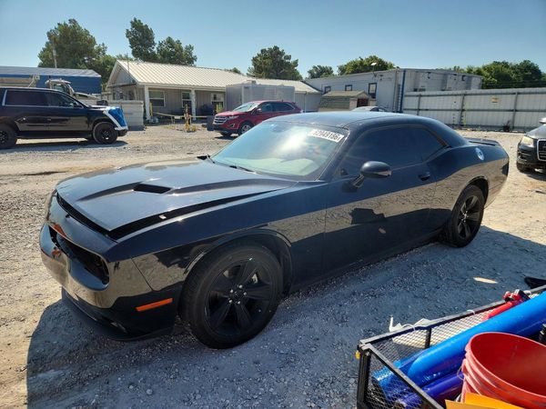 2021 DODGE CHALLENGER SXT