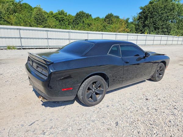 2021 DODGE CHALLENGER SXT