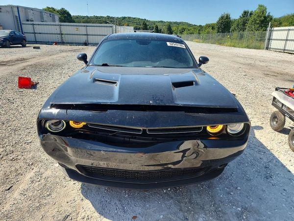 2021 DODGE CHALLENGER SXT