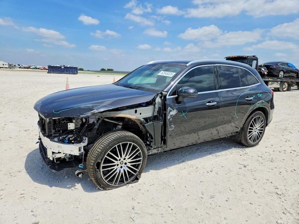 2026 MERCEDES-BENZ GLC GLC300