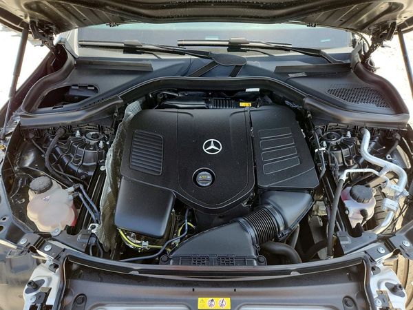 2026 MERCEDES-BENZ GLC GLC300