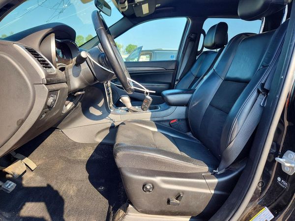 2021 JEEP GRAND CHEROKEE LAREDO 4X4