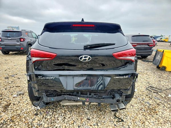 2016 HYUNDAI TUCSON