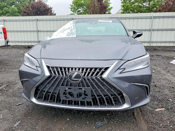 2025 LEXUS ES 300H 300h Ultra Luxury