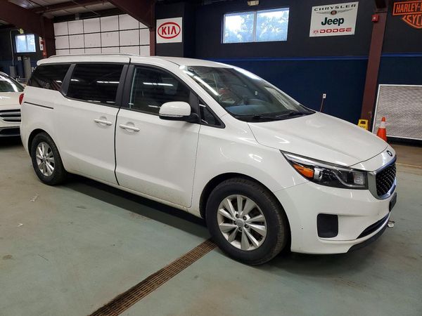 2016 KIA SEDONA LX - Middle-low