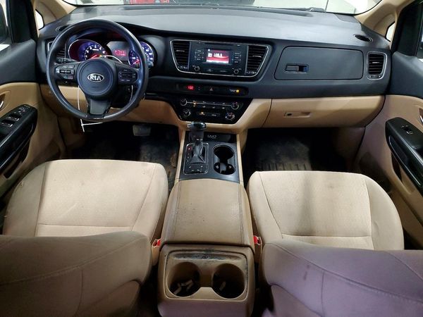 2016 KIA SEDONA LX - Middle-low