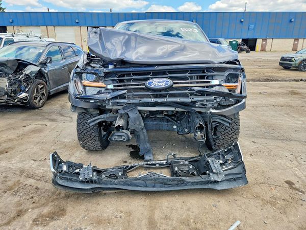 2024 FORD F150