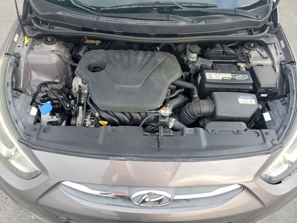 2017 HYUNDAI ACCENT SE Base