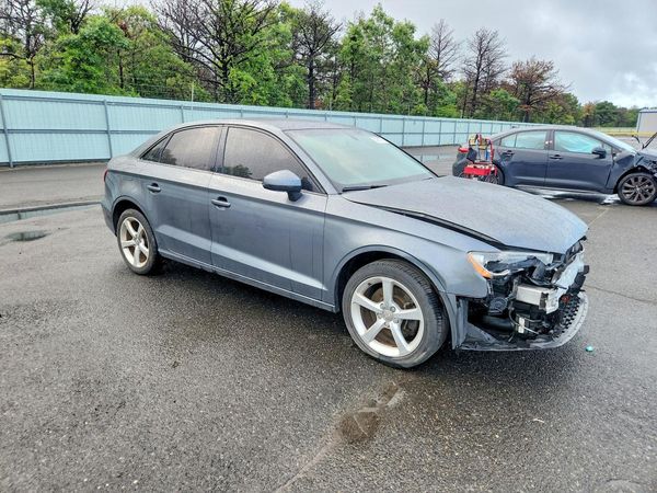 2015 AUDI A3 Premium Plus