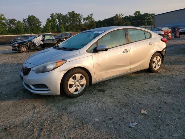 2016 KIA FORTE GL (Middle-Low Grade)