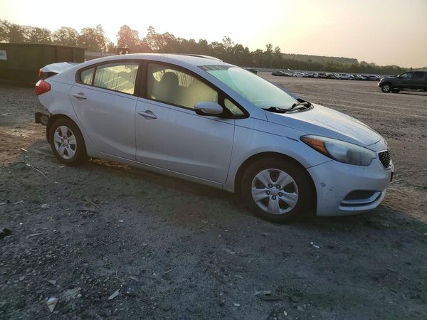 2016 KIA FORTE GL (Middle-Low Grade)