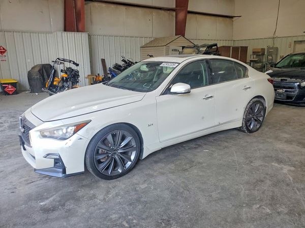 2018 INFINITI Q50