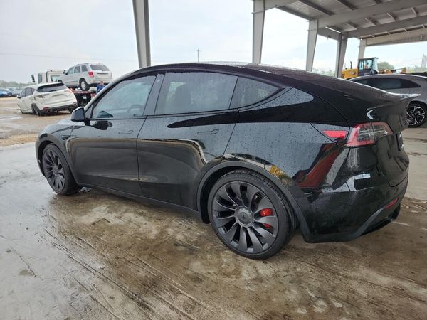 2020 TESLA MODEL Y