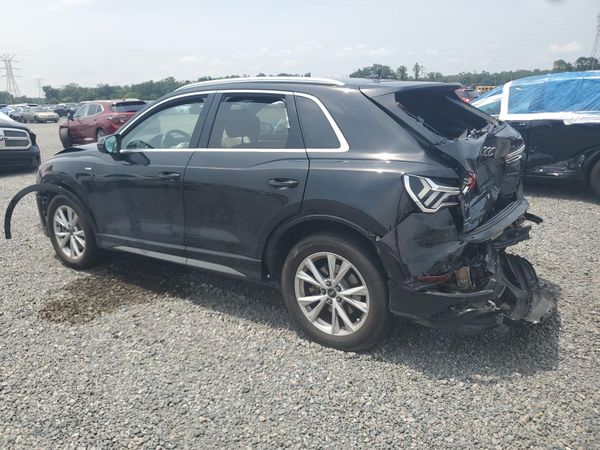 2024 AUDI Q3