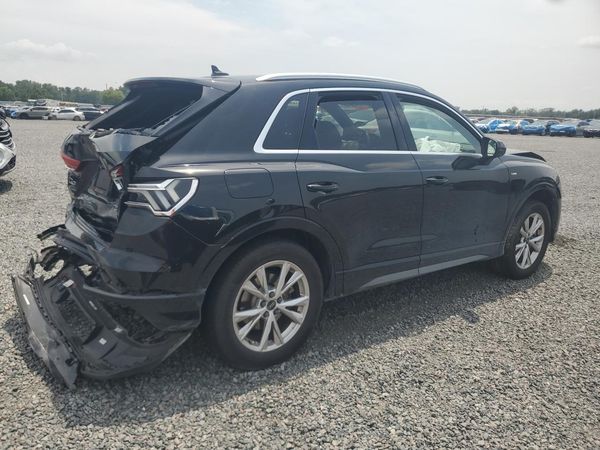 2024 AUDI Q3