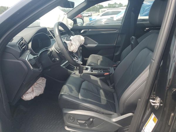 2024 AUDI Q3