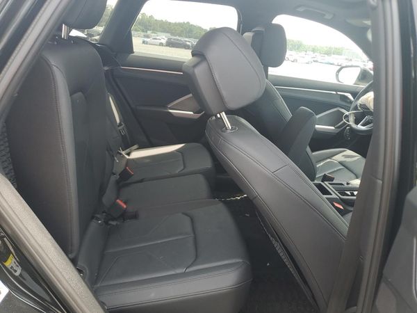 2024 AUDI Q3