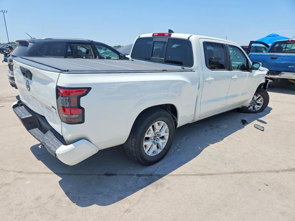 2022 NISSAN FRONTIER