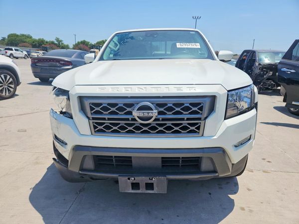 2022 NISSAN FRONTIER