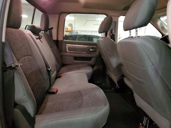 2018 RAM 1500 SLT CREW CAB 4X4