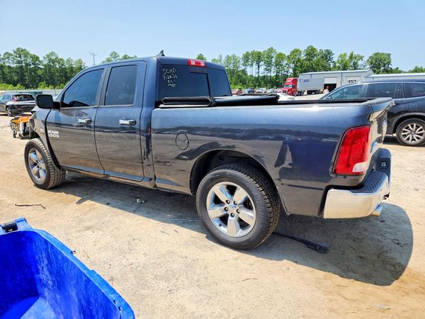 2017 RAM 1500 SLT QUAD CAB 4X2